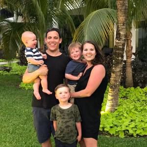 Meet your Posher, Alicia